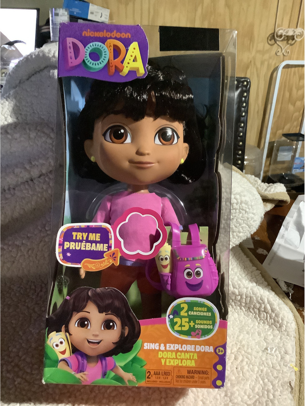 Nickelodeon Dora Sing & Explore Interactive Doll with Sound and Squeezable Plush